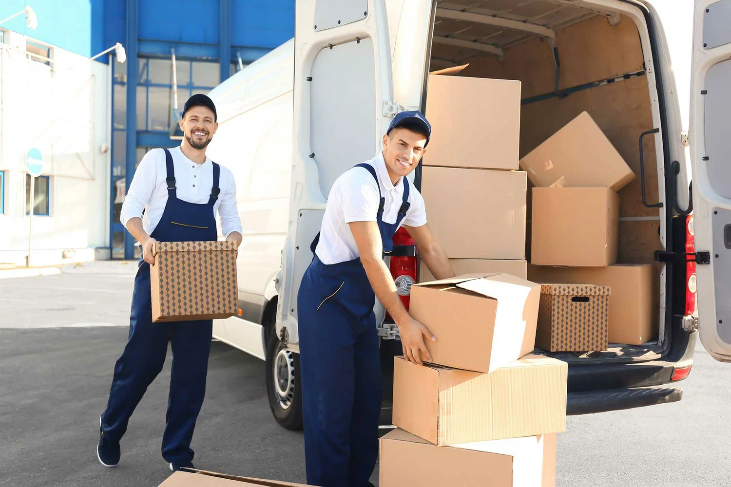 Wheat Ridge Movers licensed and insured credential badge
